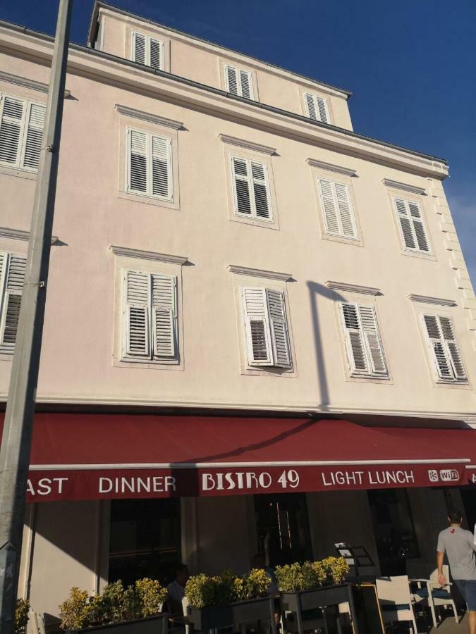 Main Bus Station Rooms Dubrovnik Exterior photo
